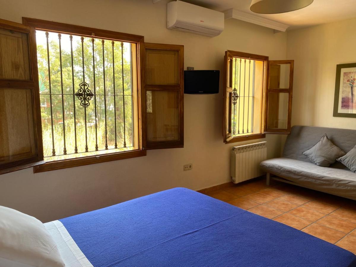 Hostal Moscatel Malaga Exterior photo