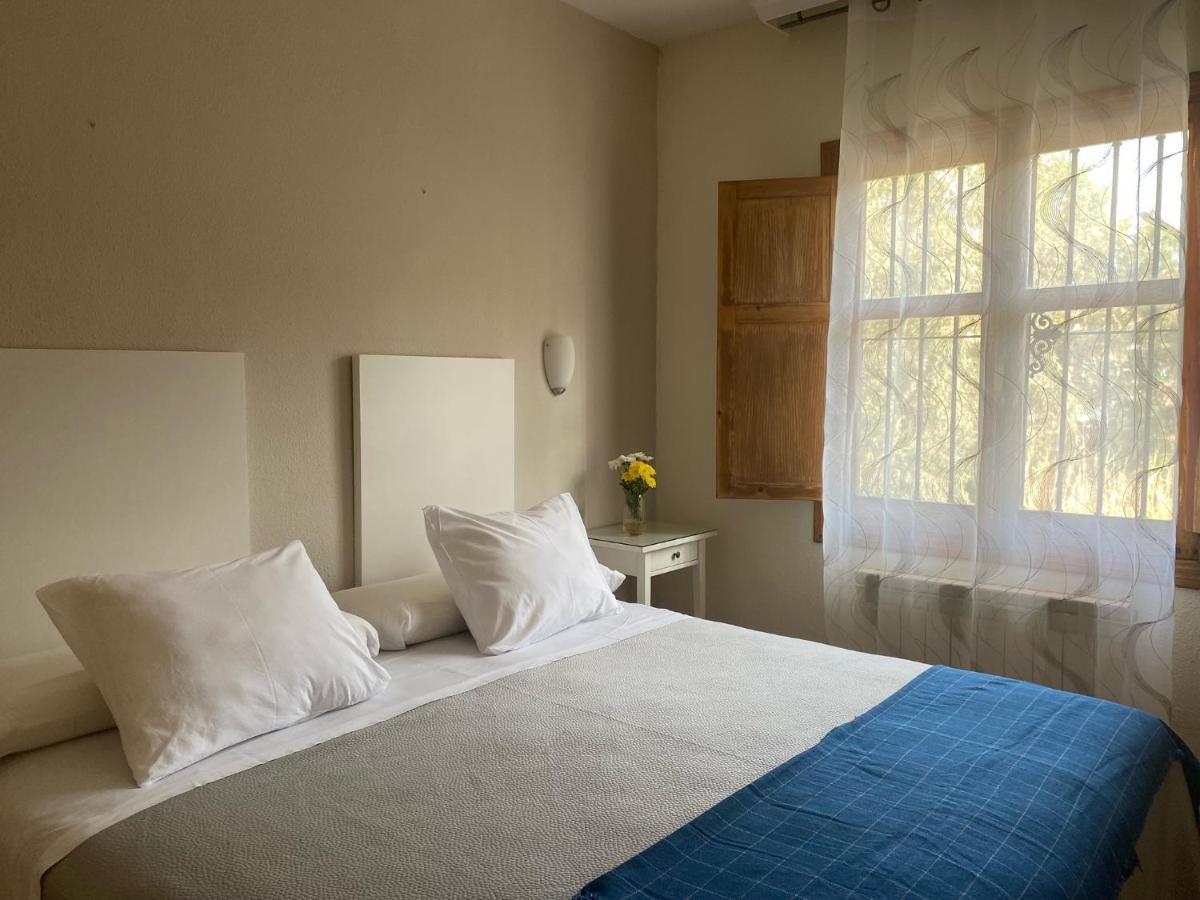 Hostal Moscatel Malaga Exterior photo