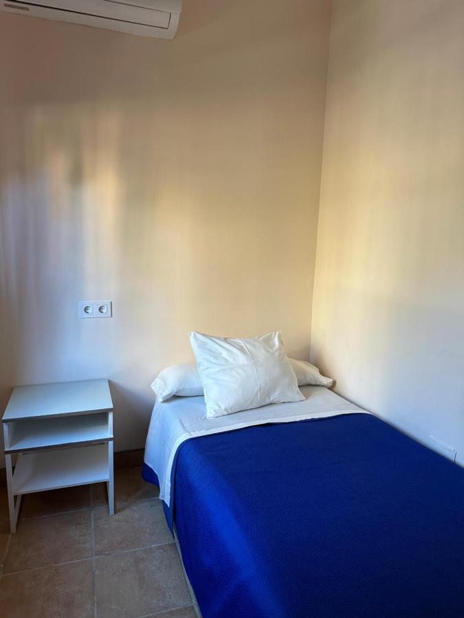 Hostal Moscatel Malaga Exterior photo
